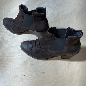 Paul Green munchen brown slip in booties size 5